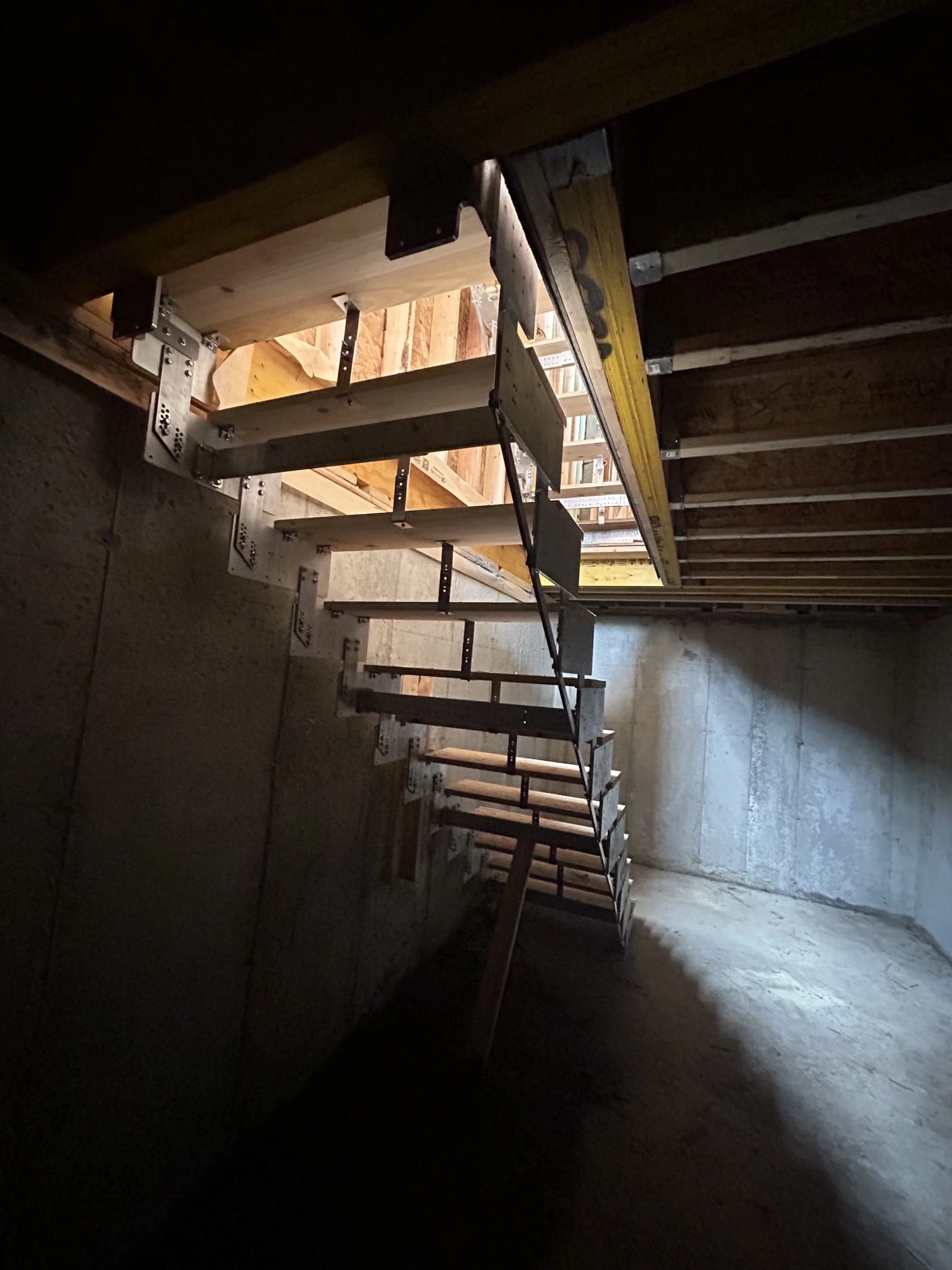 Modular staircase components during field installation